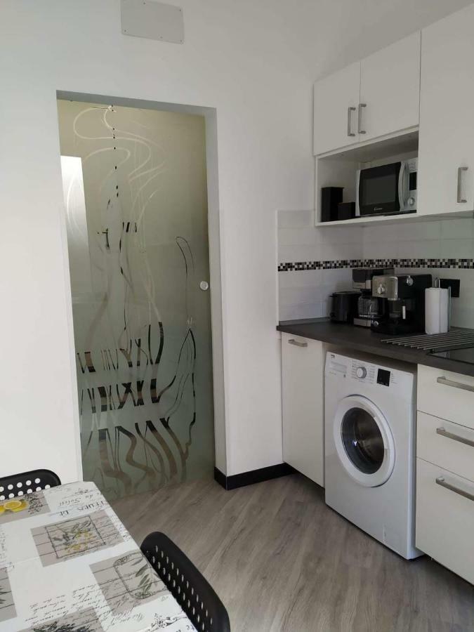 LisAuro Apartment Fieschi Genua Exterior foto